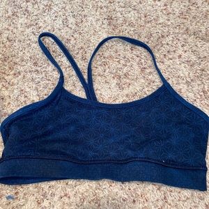 Lululemon sports bra
